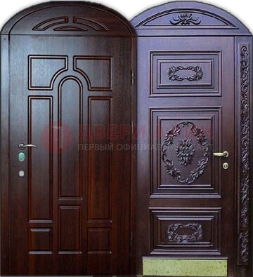 Стильная железная арочная дверь с декоративным элементом ДА-24 в Вологде