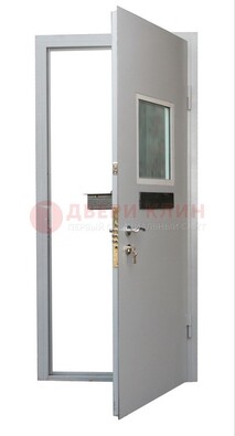 Белая металлическая дверь в кассу ДКС-1 в Подольске