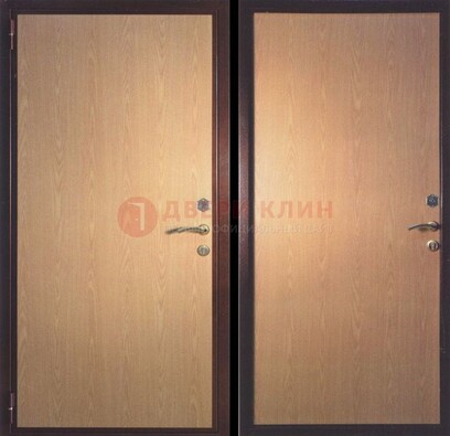 Коричневая металлическая дверь с ламинатом ДЛ-17 в Подольске