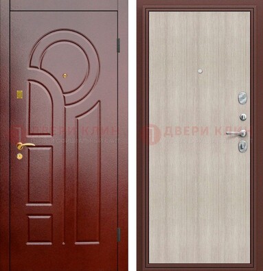 Красная металлическая дверь с МДФ панелями ДМ-368 в Подольске