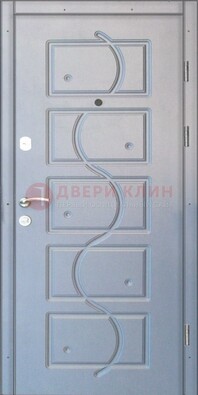 Белая входная дверь с МДФ ДМ-66 в Подольске
