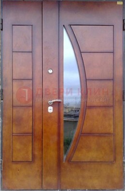 Офисная стальная парадная дверь со вставками из стекла ДПР-13 в Подольске