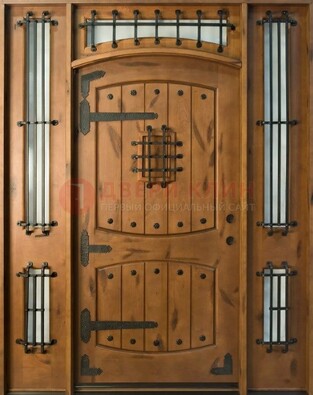 Железная парадная дверь с металлическими вставками ДПР-68 в коттедж в Подольске