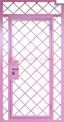 Розовая металлическая решетчатая дверь ДР-15 в Подольске