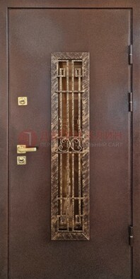 Металлическая дверь с порошковым напылением со стеклом и ковкой ДСК-110 в Подольске