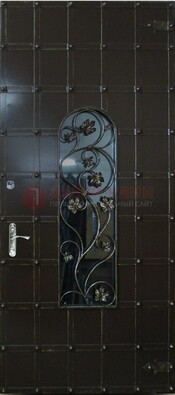 Высокая железная дверь со стеклом и ковкой ДСК-15 в Подольске