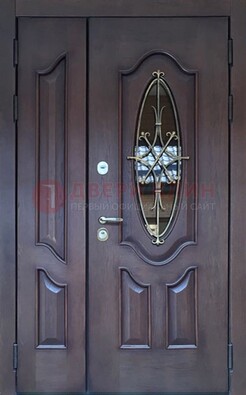Темная металлическая дверь Винорит со стеклом и ковкой ДСК-239 в Подольске