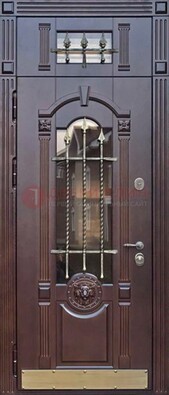Металлическая дверь массив со стеклом и ковкой с фрамугой ДСК-249 в Подольске
