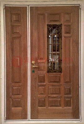 Стальная дверь со стеклом и ковкой ДСК-68 в общественное здание в Подольске
