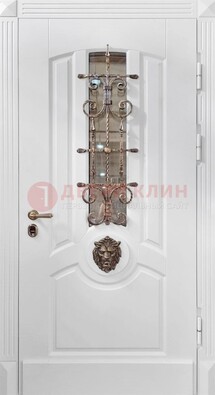 Белая металлическая дверь с виноритом и стеклом с ковкой ДВТ-165 в Подольске