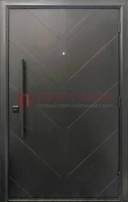 Современная металлическая дверь с виноритом ДВТ-255 в Мурманске