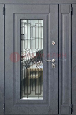 Серая стальная дверь Винорит со стеклом и ковкой ПЛ-29 в Подольске